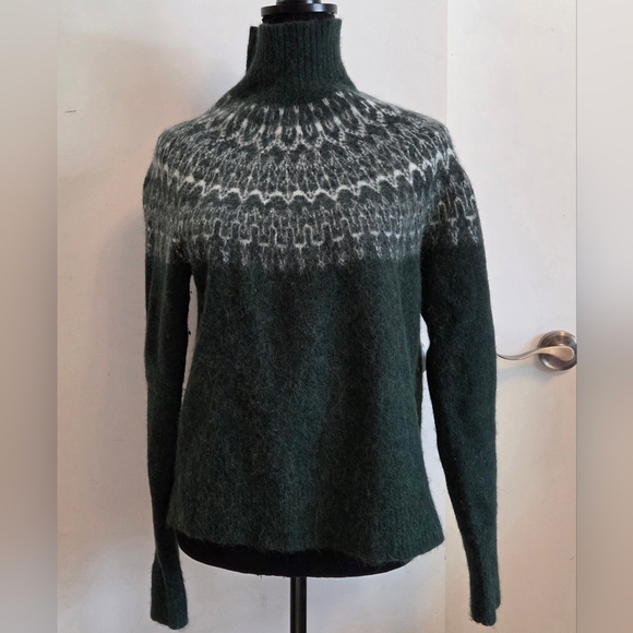 Vineyard Vines Sweaters - VINEYARD VINES Alpaca Fair Isle Turtleneck Sweater Small